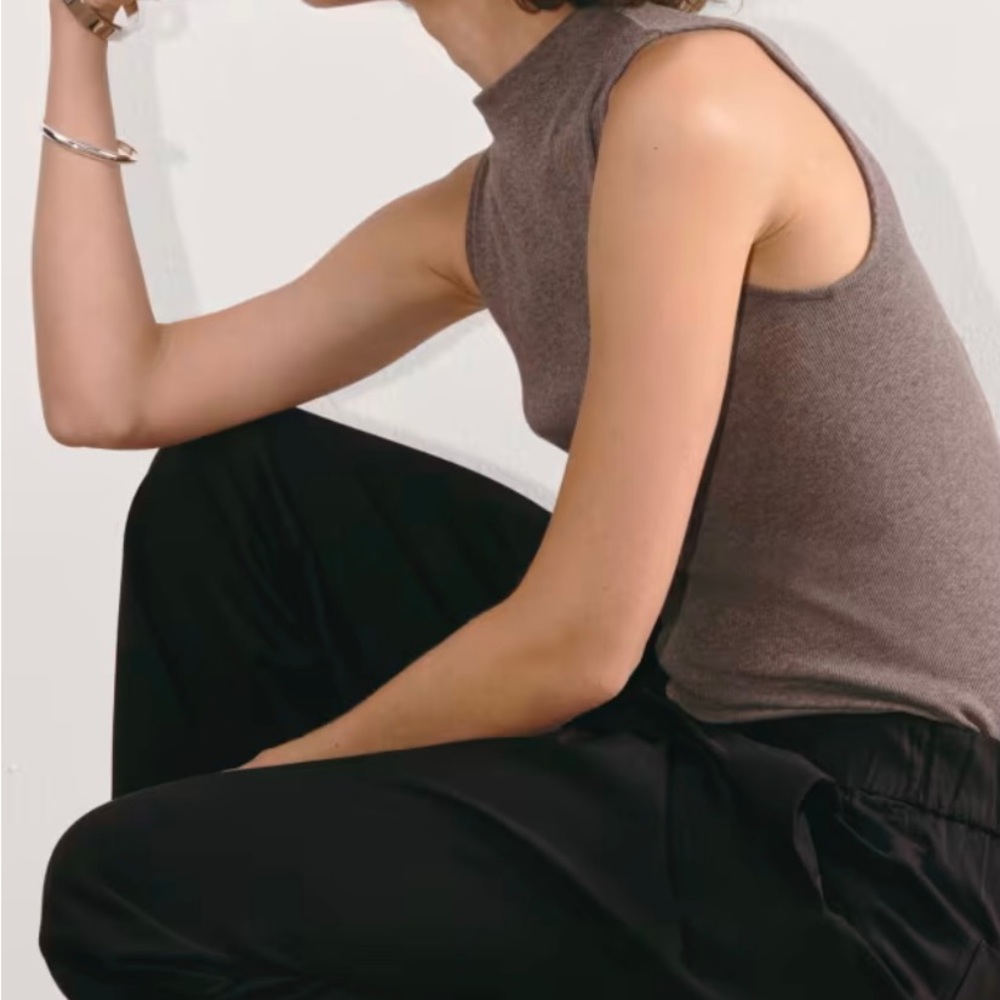 Everlane Chic Black Wide-Leg Pants in Organic Cotton - Size Small